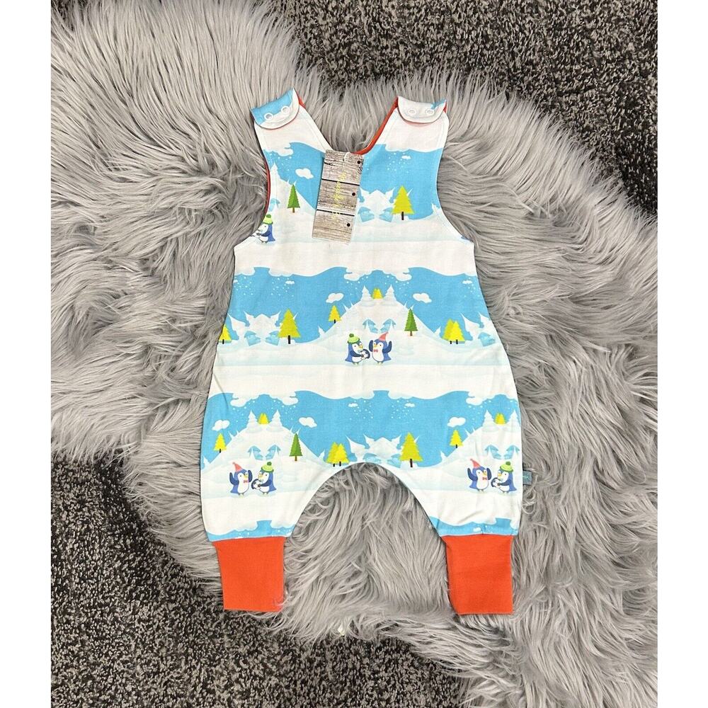 Maebelle & Bo Penguin Winter Scene Baby Romper w. Red Cuff Size 3/6month